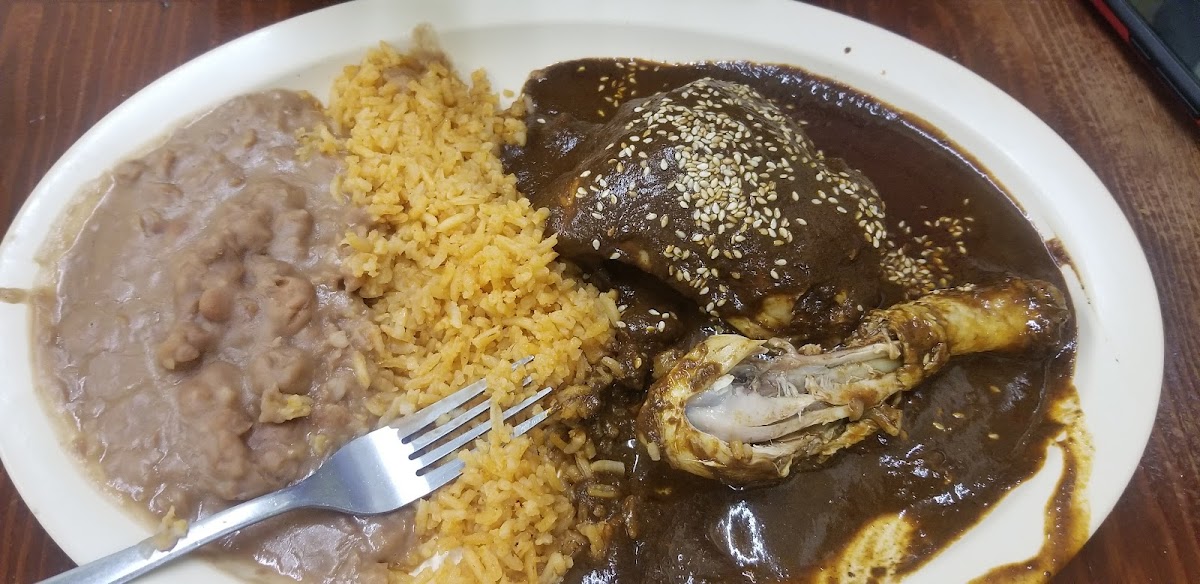 Los Poblanos Restaurant - Photo 4