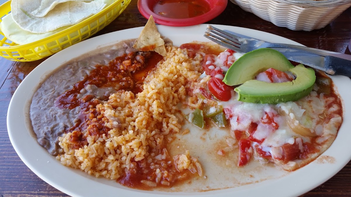 Los Poblanos Restaurant - Photo 6