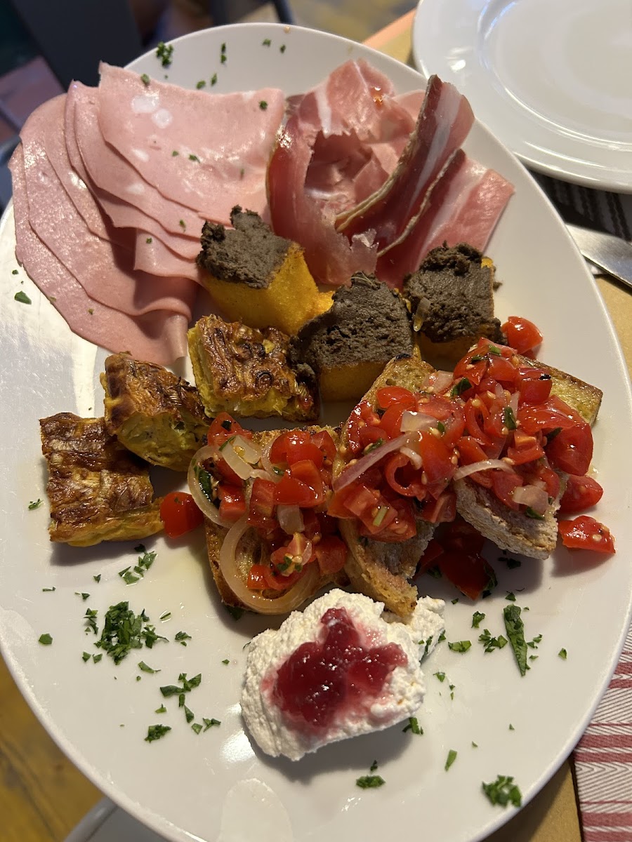 Osteria di Culegna Pisa - Photo 2