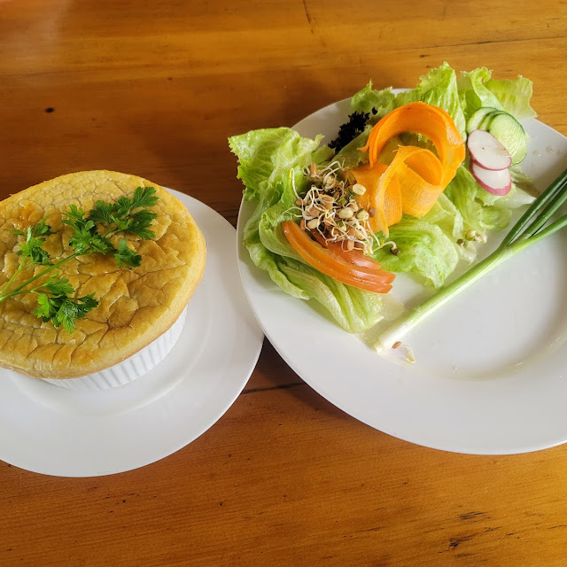 Chicken and Mushroom Pot Pie