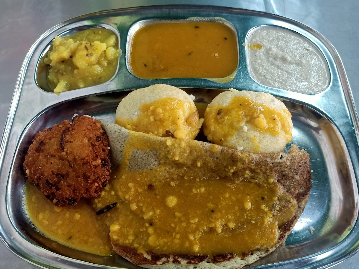 Lawanya Food Corner - Photo 7