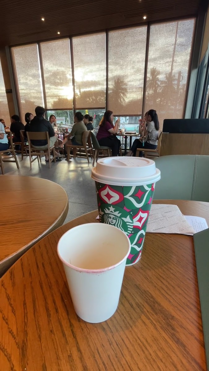 Starbucks Aguinaldo Highway Silang Drive-Thru - Photo 1
