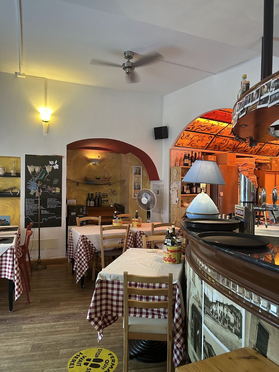 Trattoria da Nonna Pina - Photo 2
