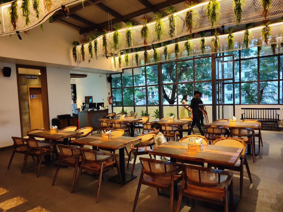 Mirame Cafe & Kitchen