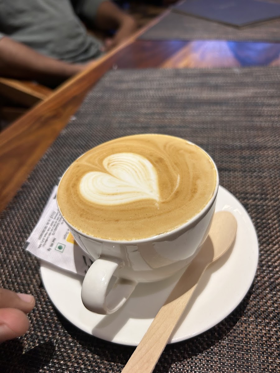 Mirame Cafe & Kitchen - Photo 9