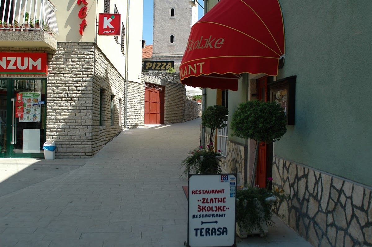 Zlatne školjke