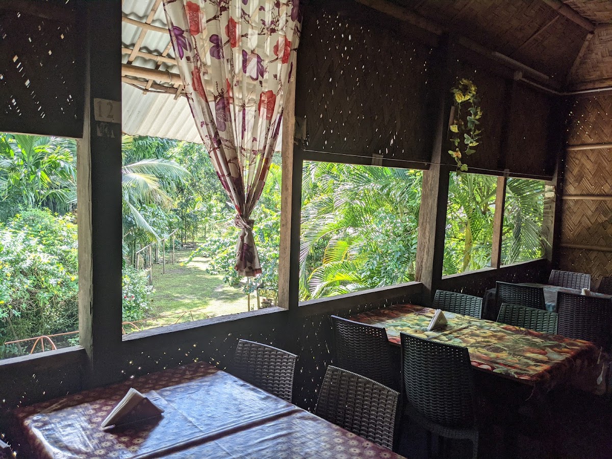 Singpho Villa Restaurant, Margherita