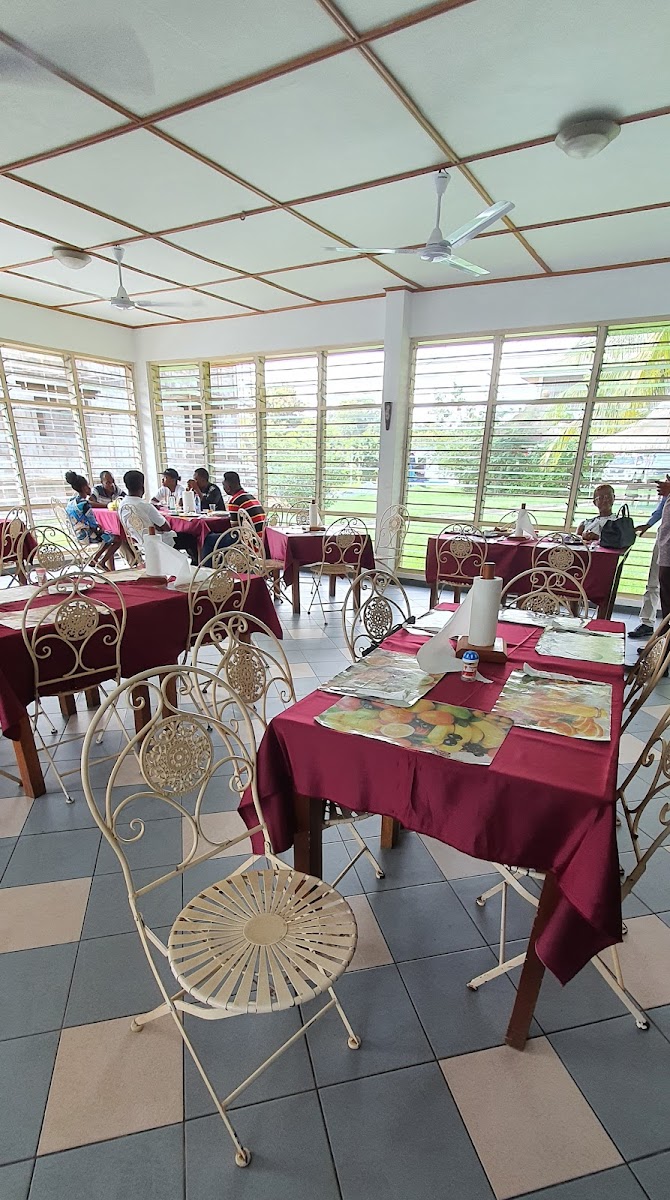 KCCR Restaurant