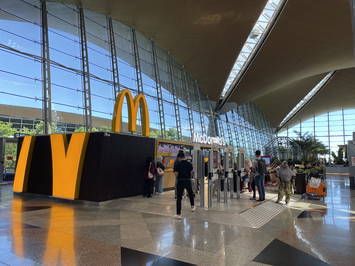 McDonald's KLIA Terminal 1 - Photo 3