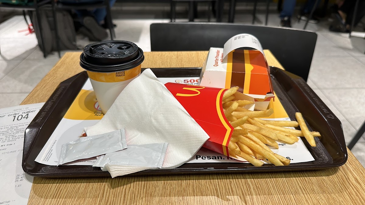 McDonald's KLIA Terminal 1 - Photo 5