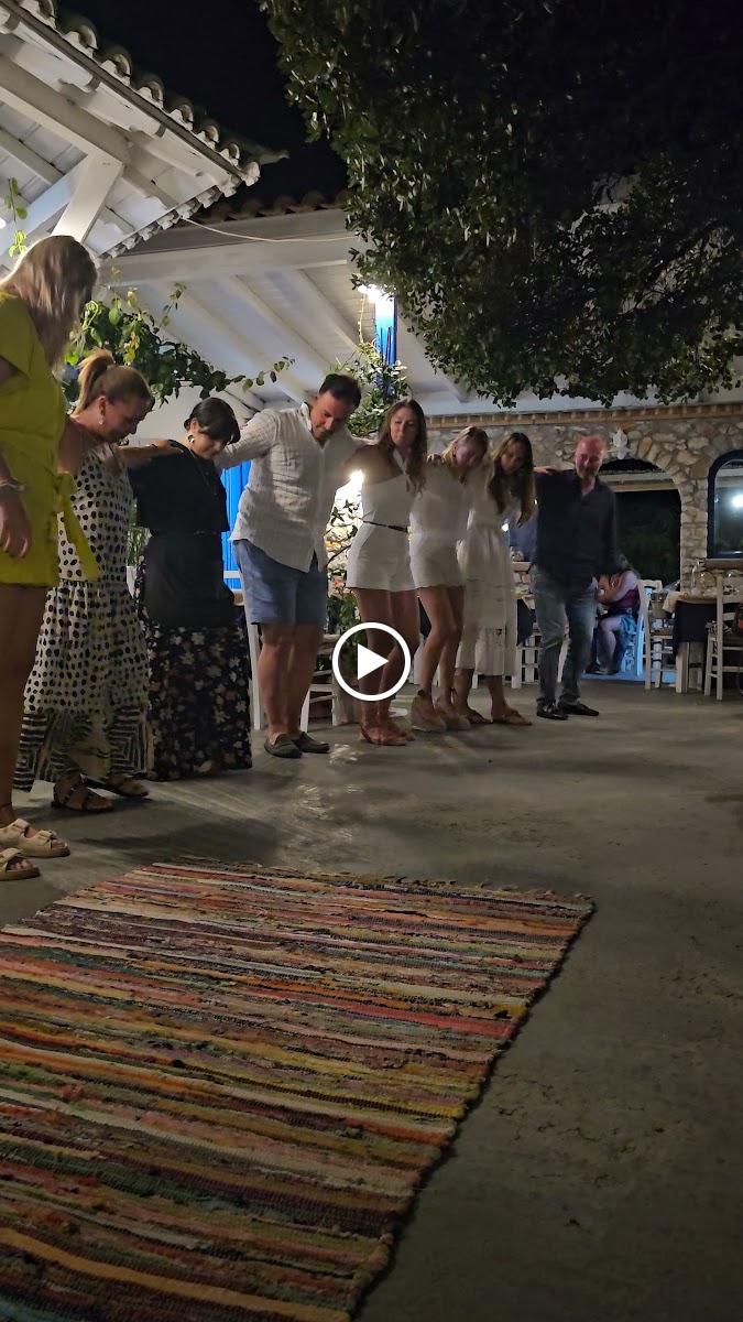 Anatoli Taverna - Photo 1