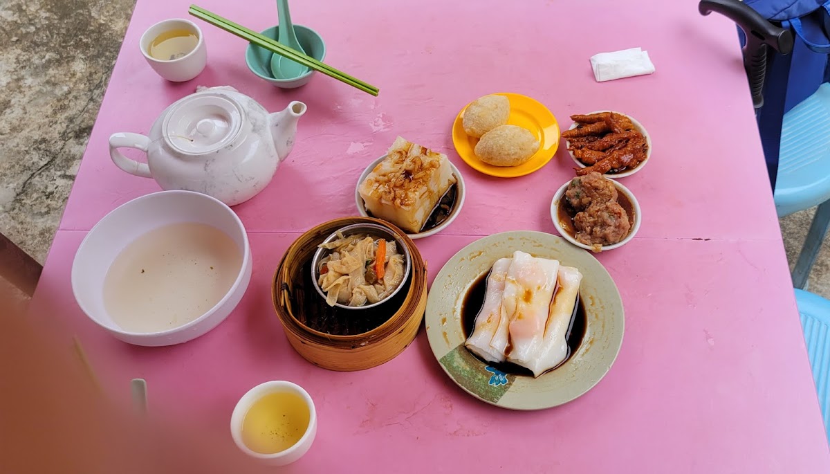 Tuen Kee Chinese Restaurant - Photo 7