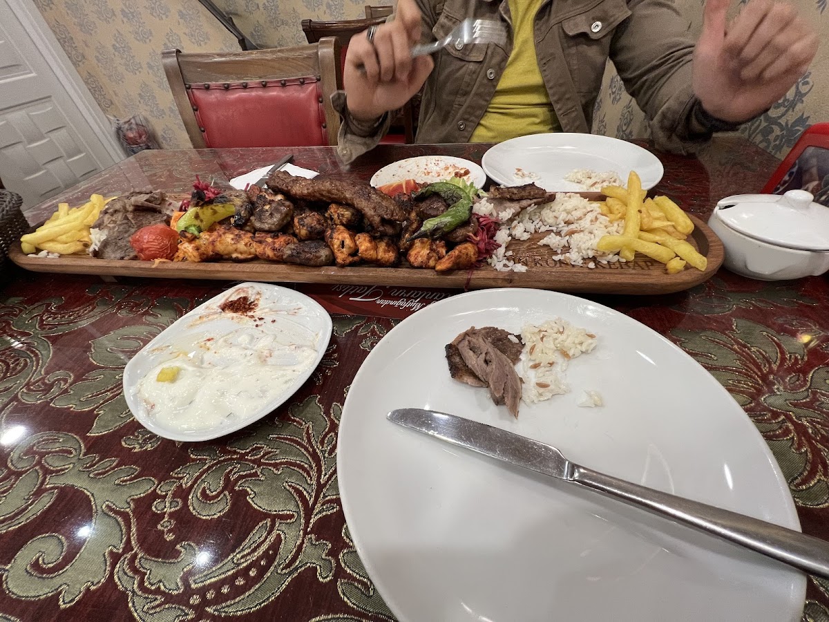 Sirin Kofte Kebap Doner Salonu - Photo 8