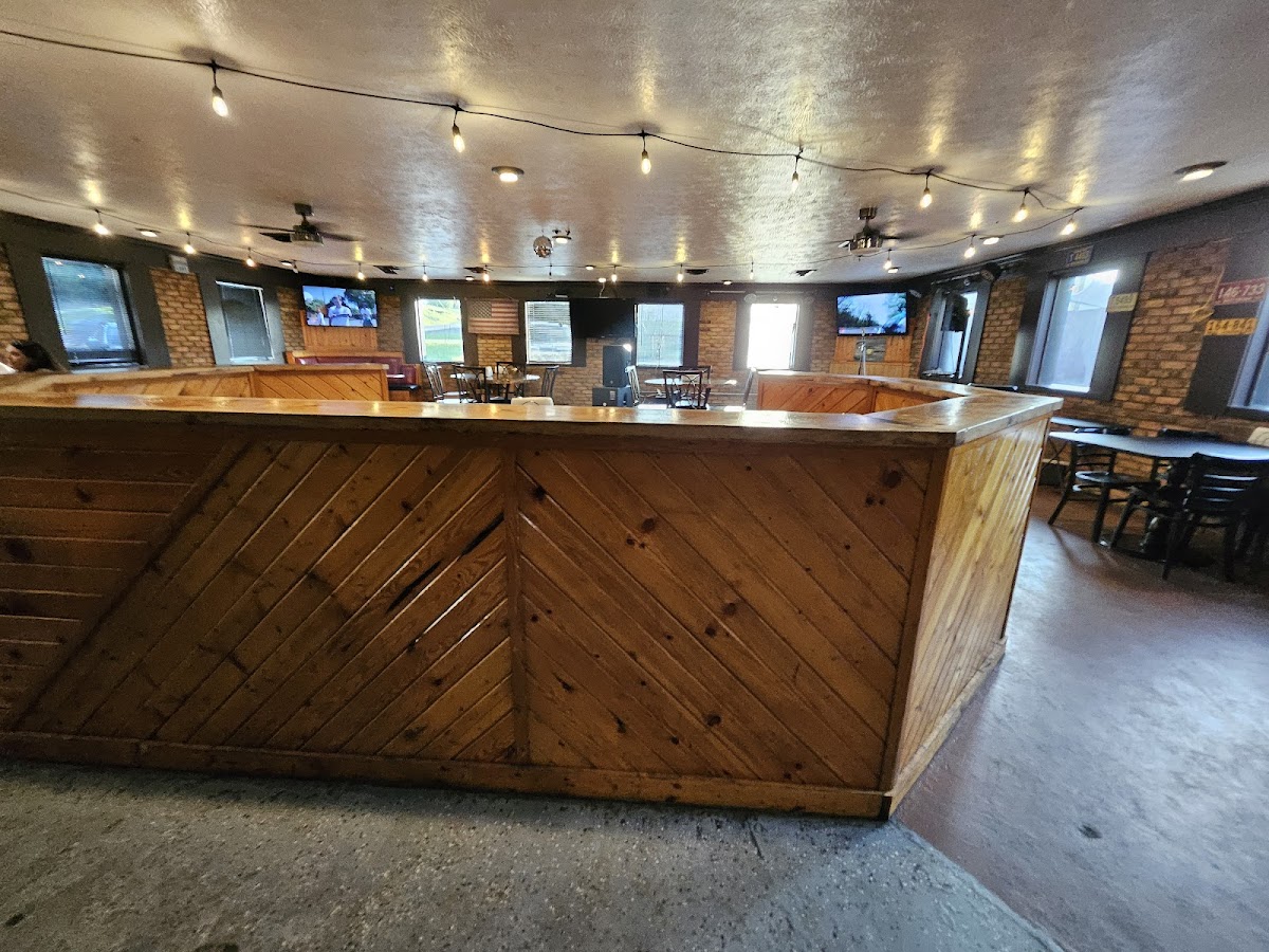 The LocaL - Photo 3