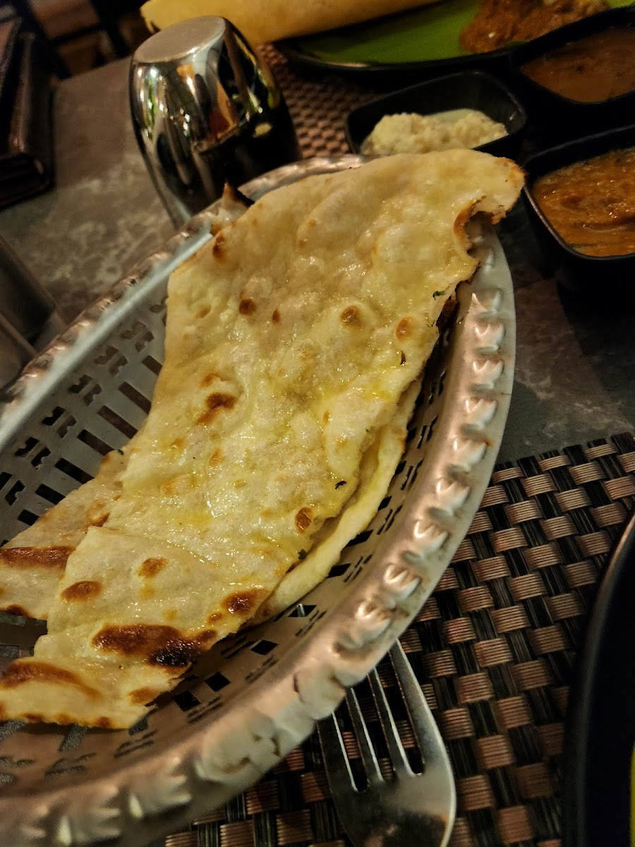 Aradhanas Restaurant - Photo 8