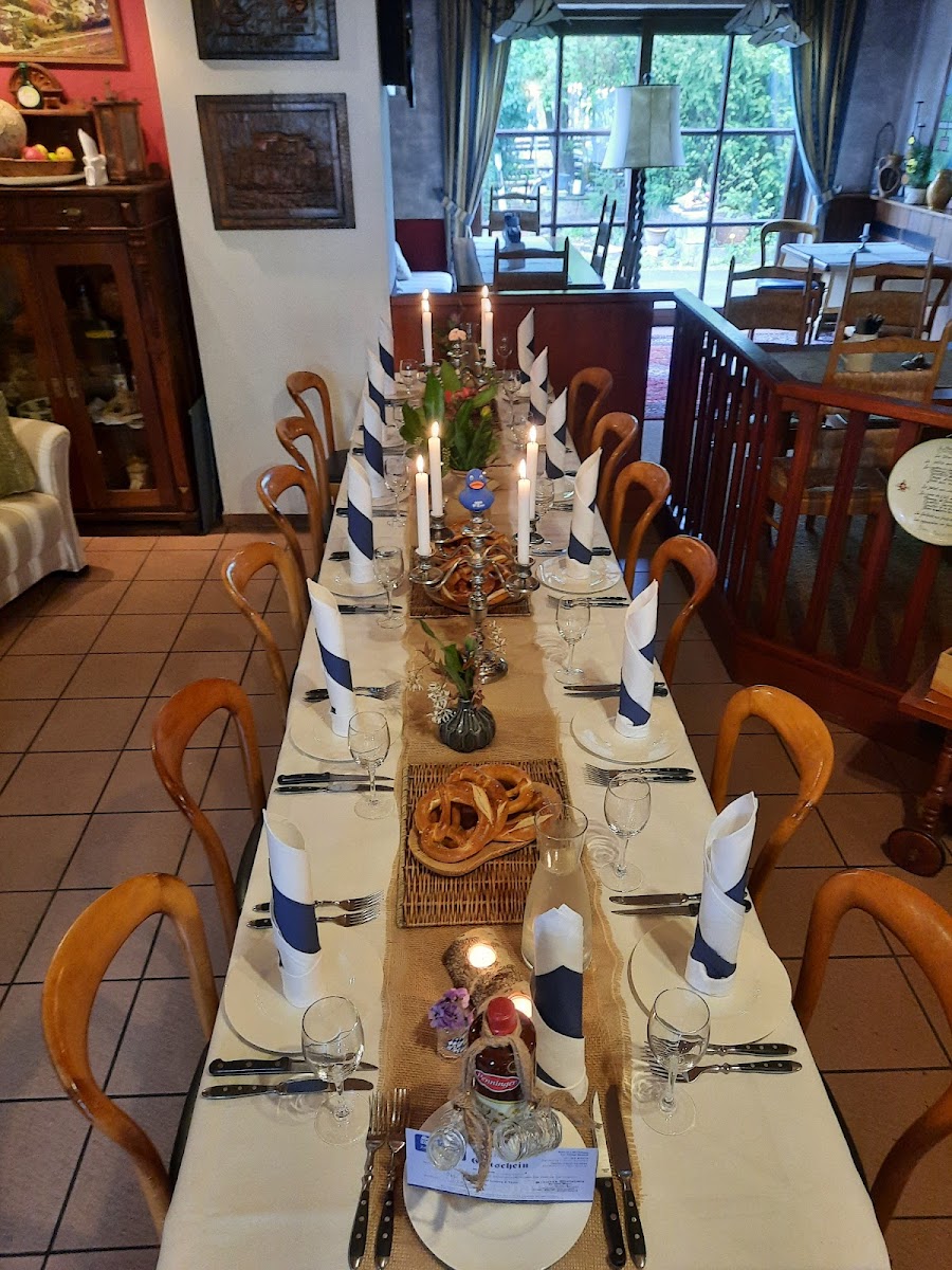 Schirra's Wirtshaus Zur Hohen Wurzel