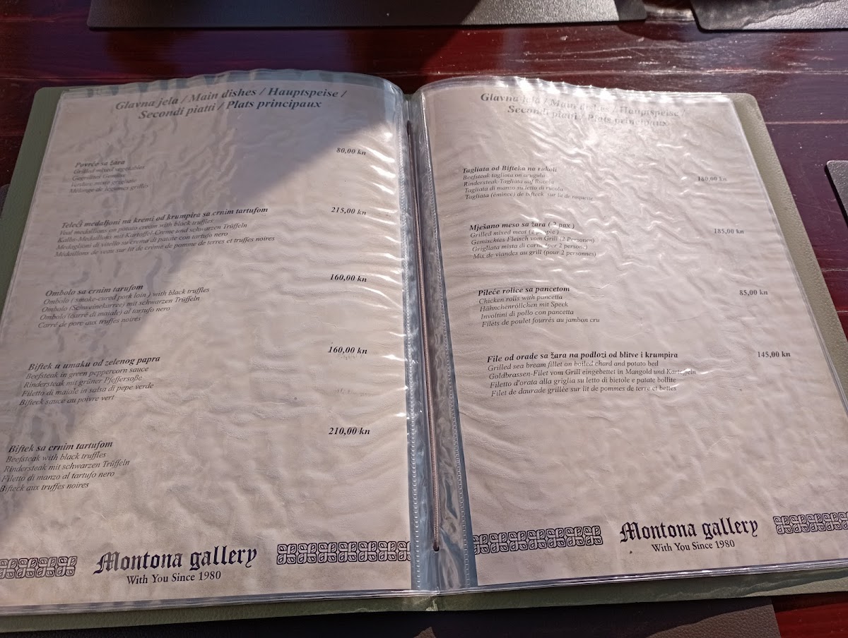 Menu Photo 8