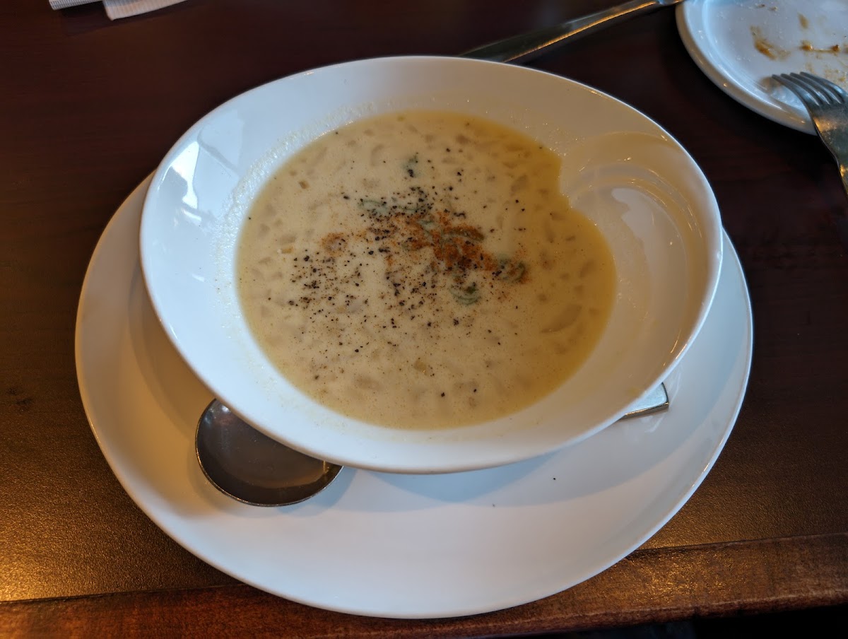 Camino Bistro - Photo 4