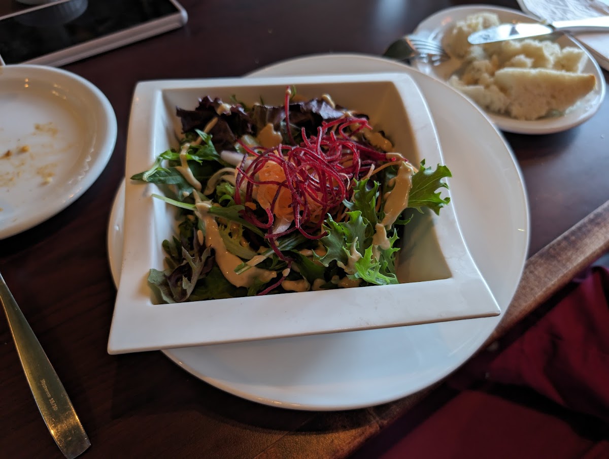 Camino Bistro - Photo 7