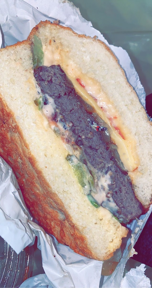 Firefly Burger Khalda / فايرفلاي برجر خلدا - Photo 9