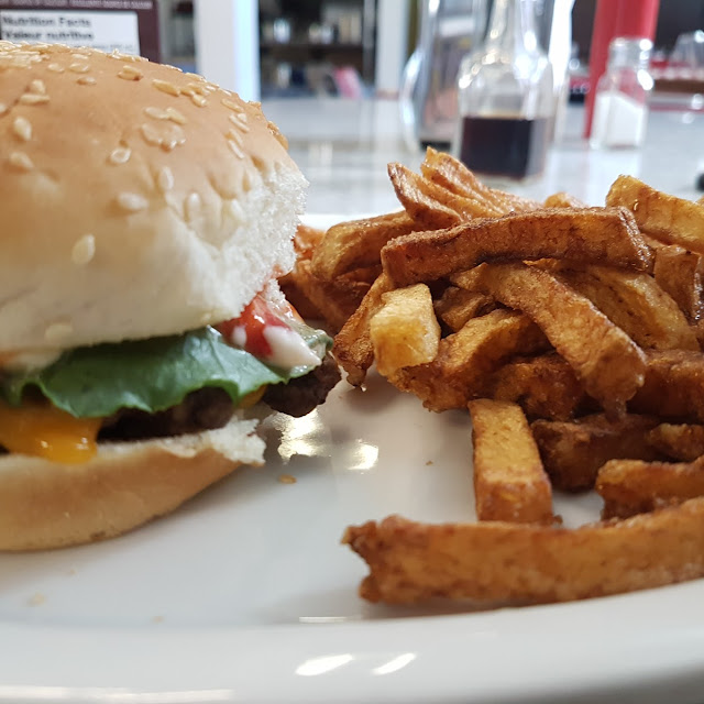 Cheeseburger and Fries