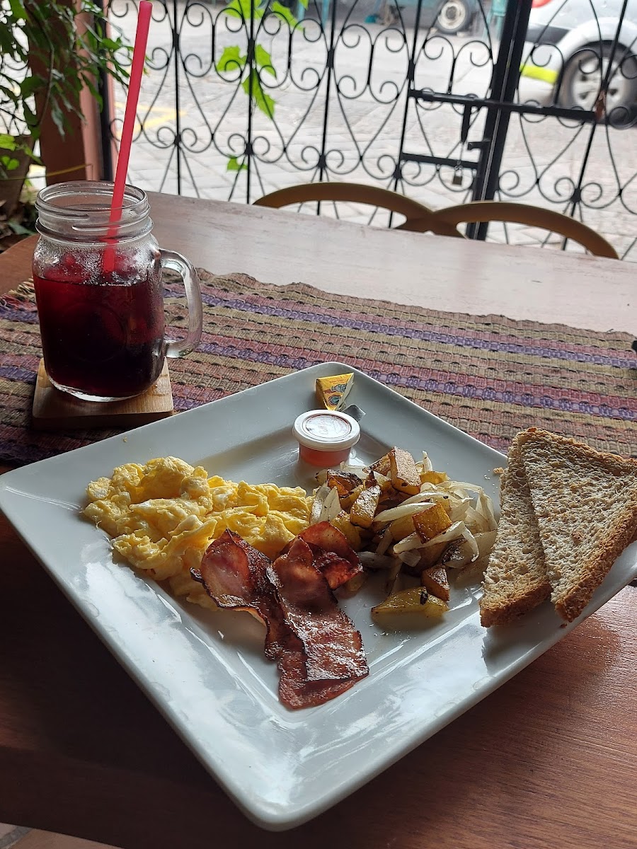 Granada's grill - Photo 6