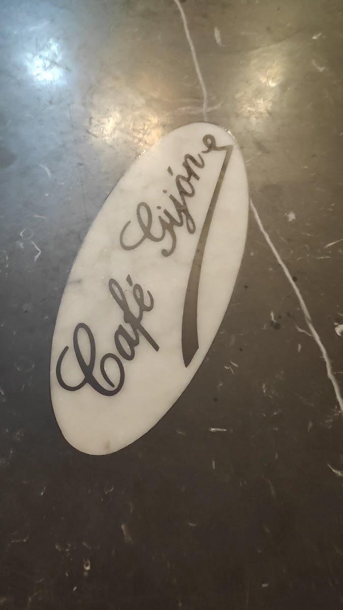 Gran Cafe Gijon - Photo 1