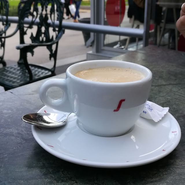 Café Con Leche