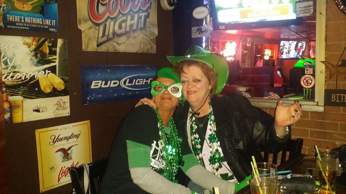 Spuddy's Tavern - Photo 3