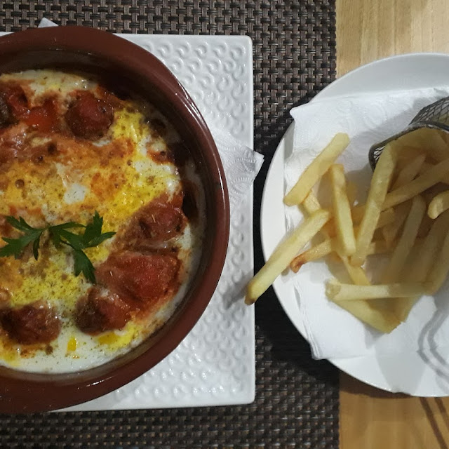 Tajine Kefta Et Oeufs