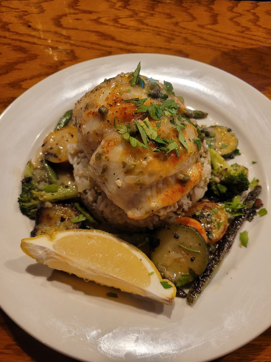 The Rock Grill & Bar - Photo 4