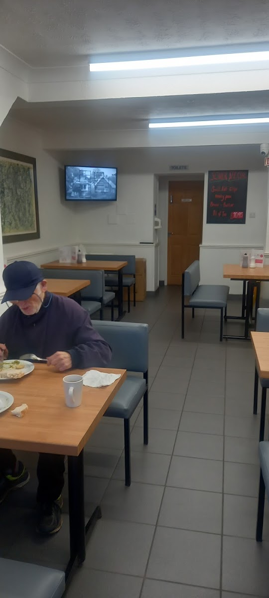 Sarah's Plaice - Photo 8