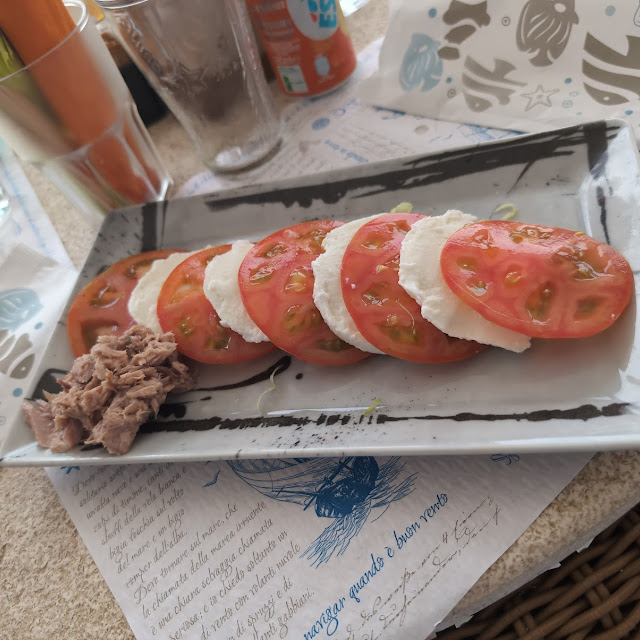Caprese Salad with Tuna