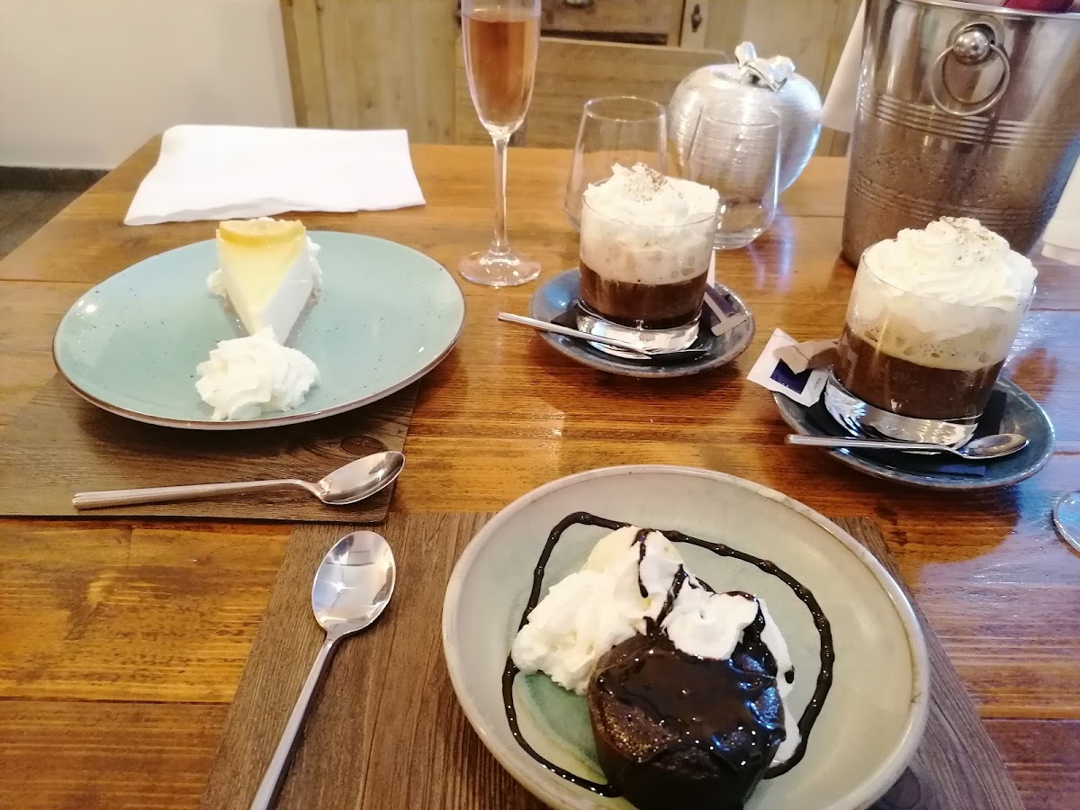 Arte y Cocina Restaurant - Photo 7