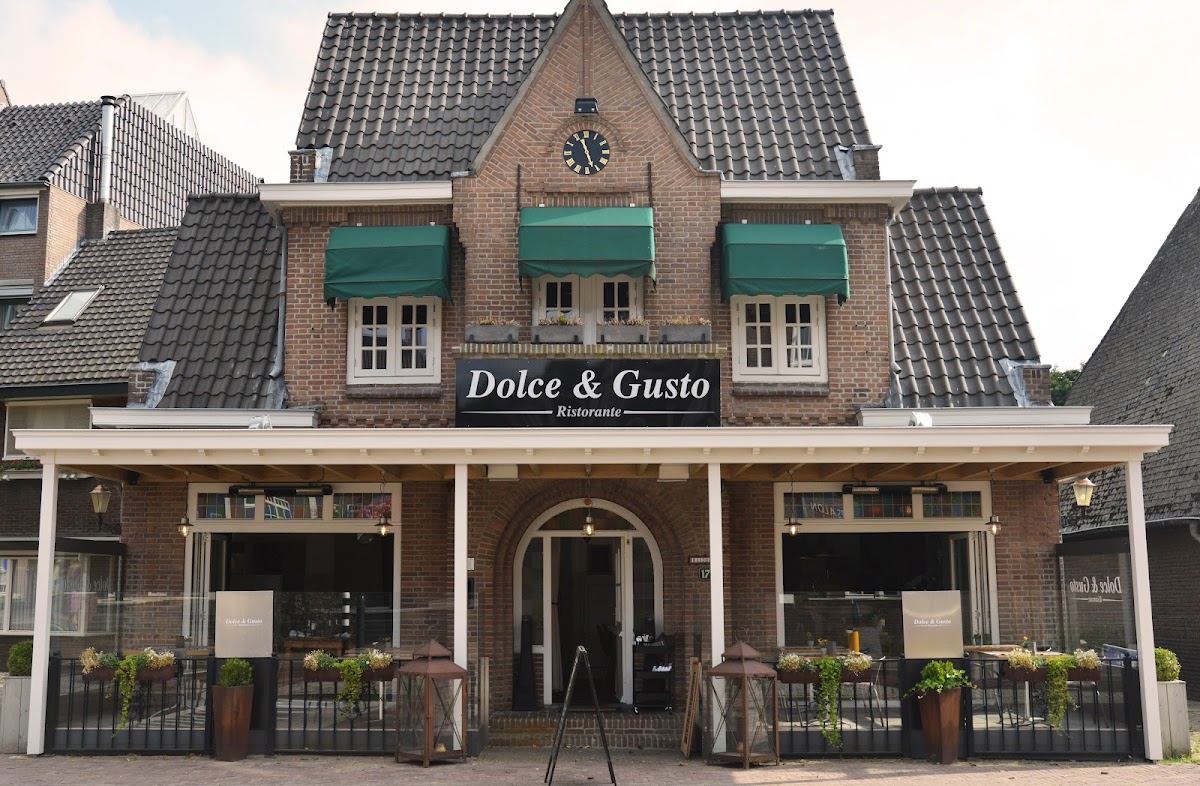 Dolce & Gusto Ristorante & Wijnbar - Photo 2