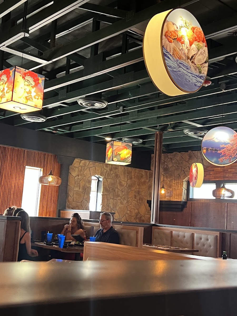 Ocean Star Seafood Co - Photo 6