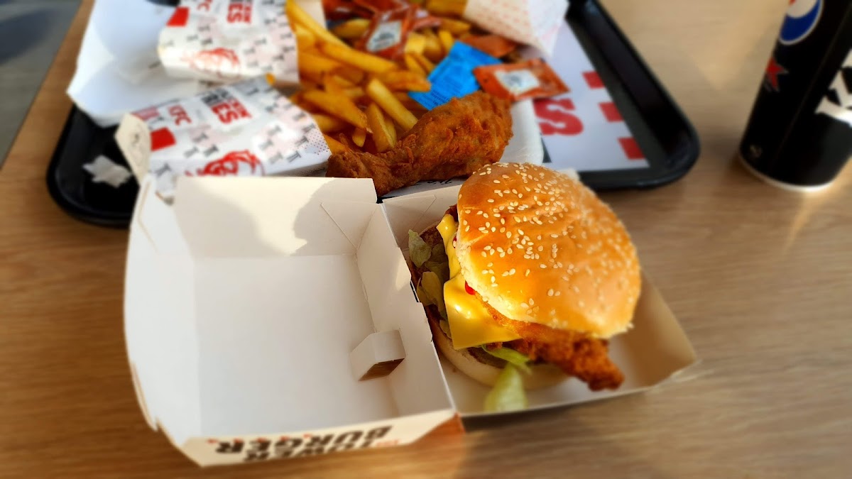 KFC Kilkenny - Photo 5