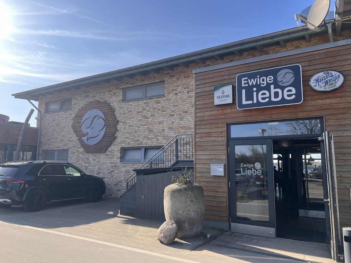 Ewige Liebe