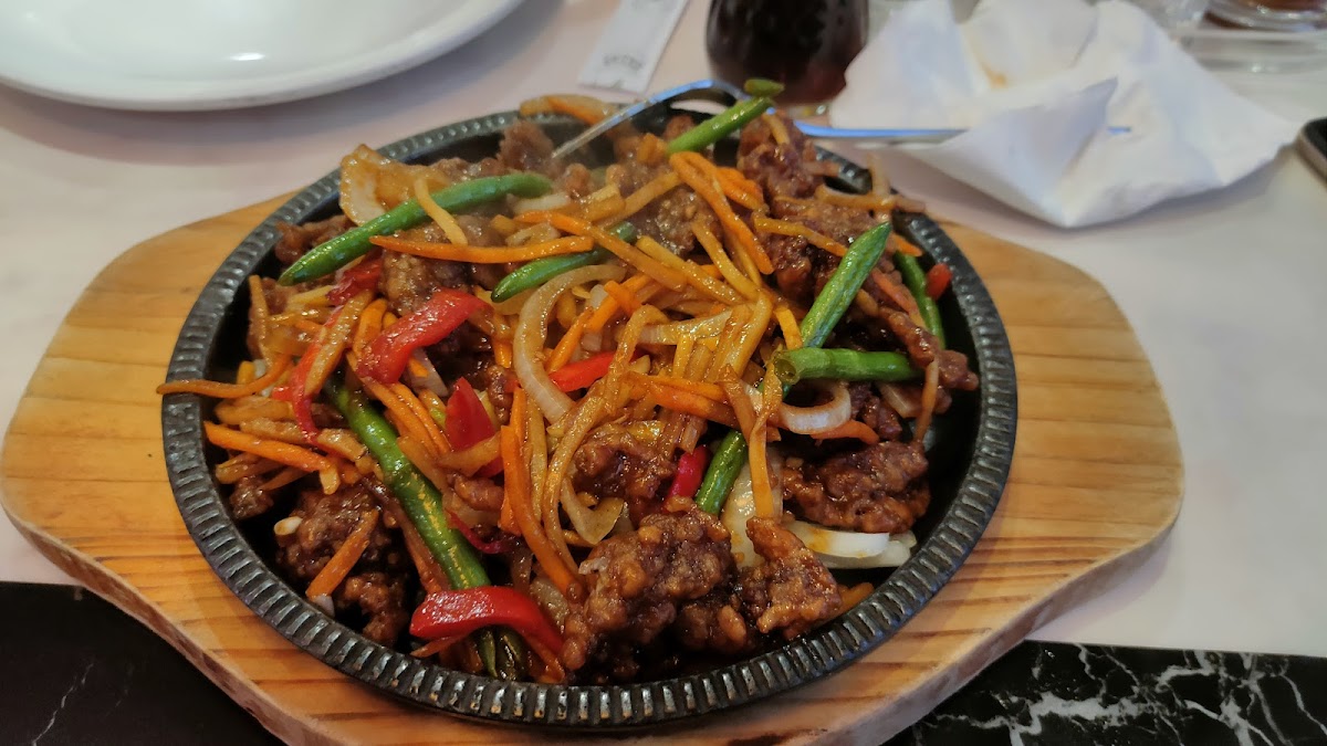 Hongmei Asia Restaurant - Photo 4
