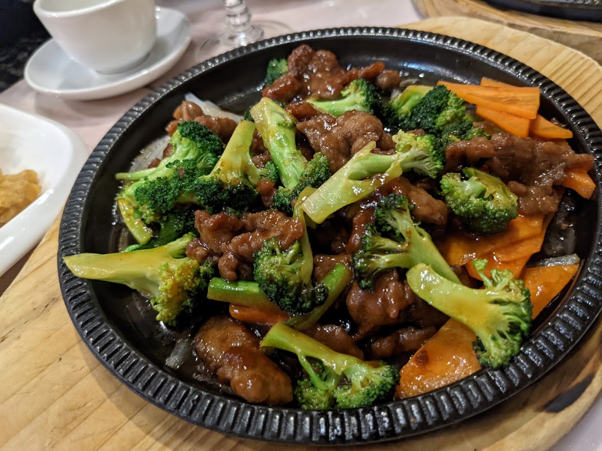 Hongmei Asia Restaurant - Photo 7