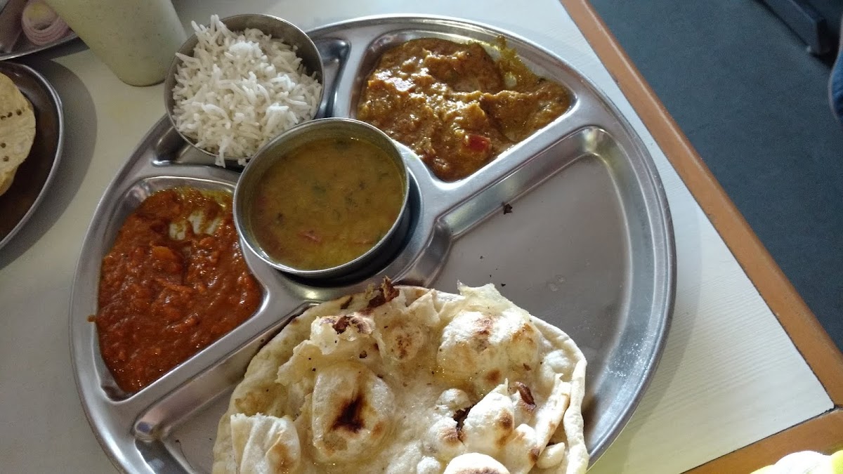 Kabir Restaurant - Photo 4