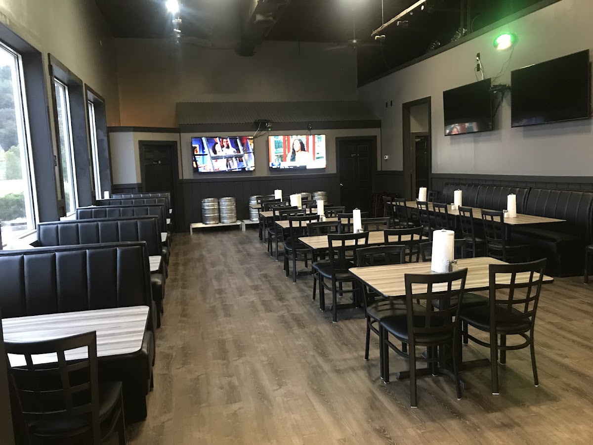 Billy Sunday's Sports Grill - Photo 2