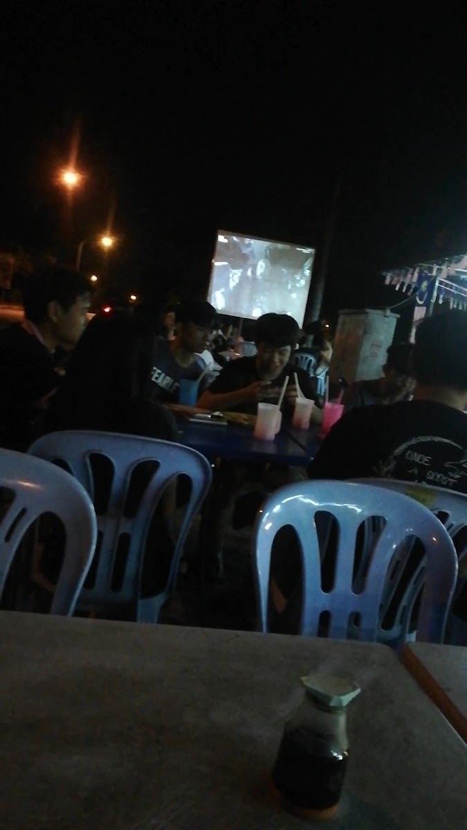 Ghany Corner Restaurant - Photo 1