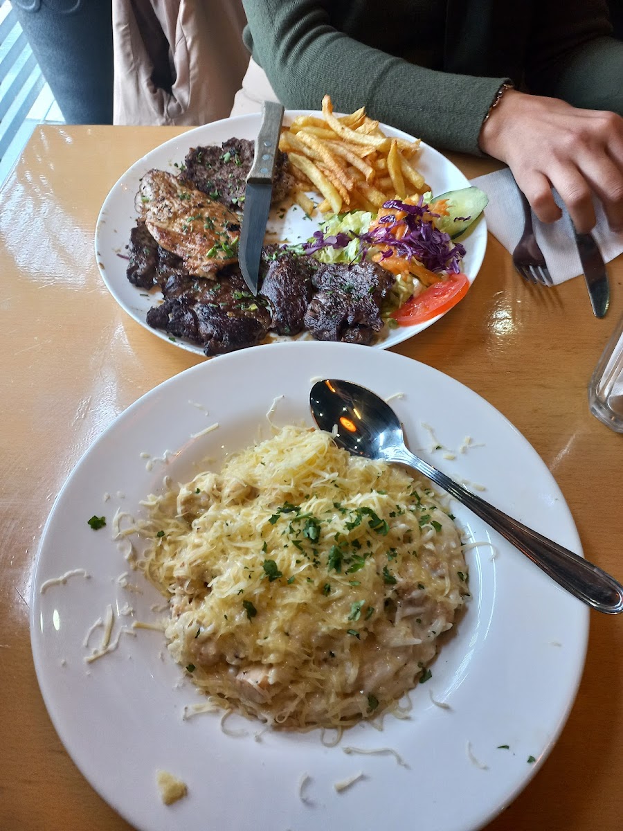 Gino's Restaurant - Photo 1