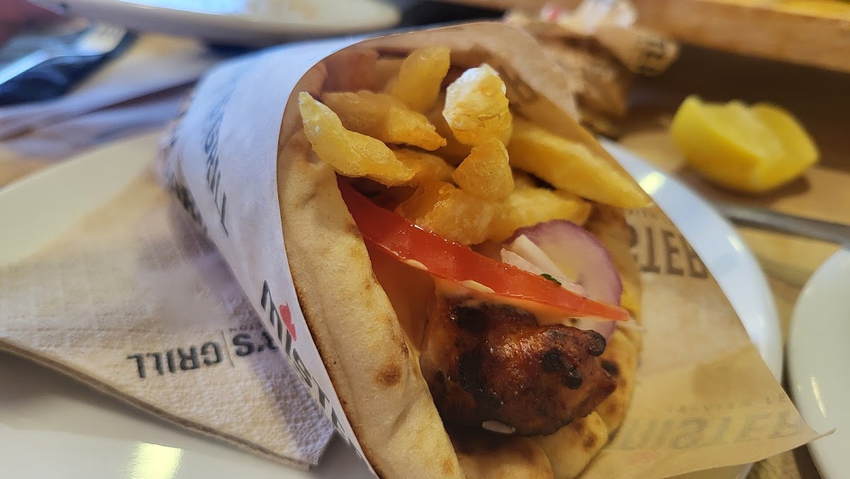 Mister’s Grill - Photo 5