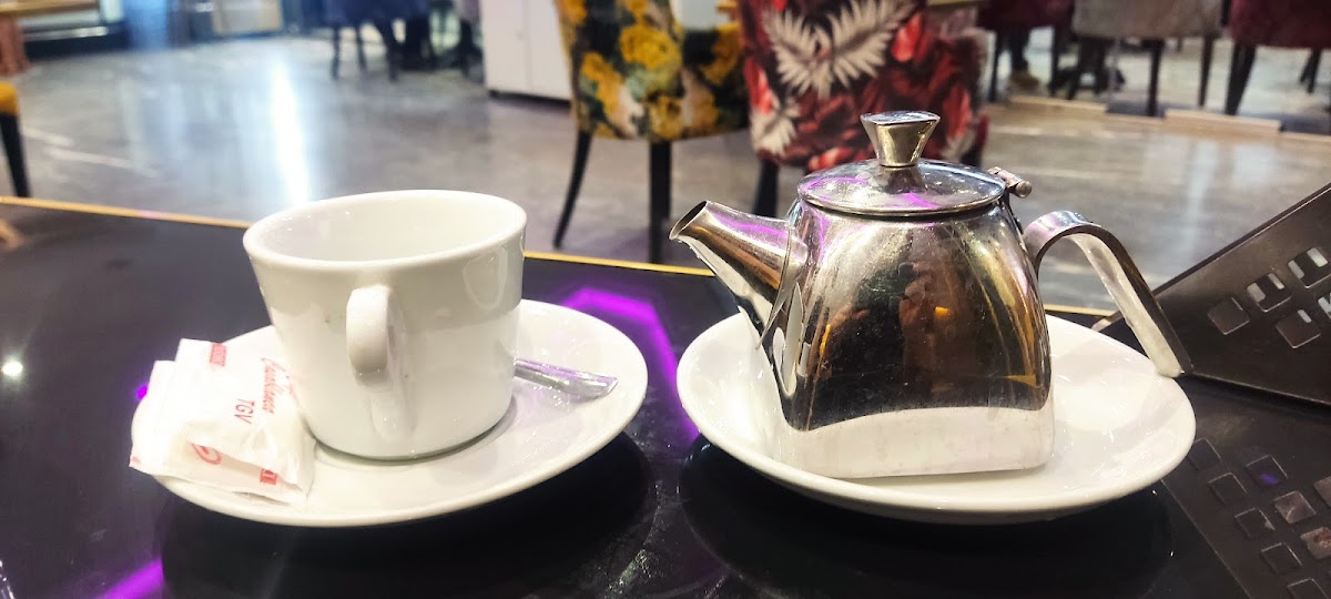 Café TGV Casablanca - Photo 9