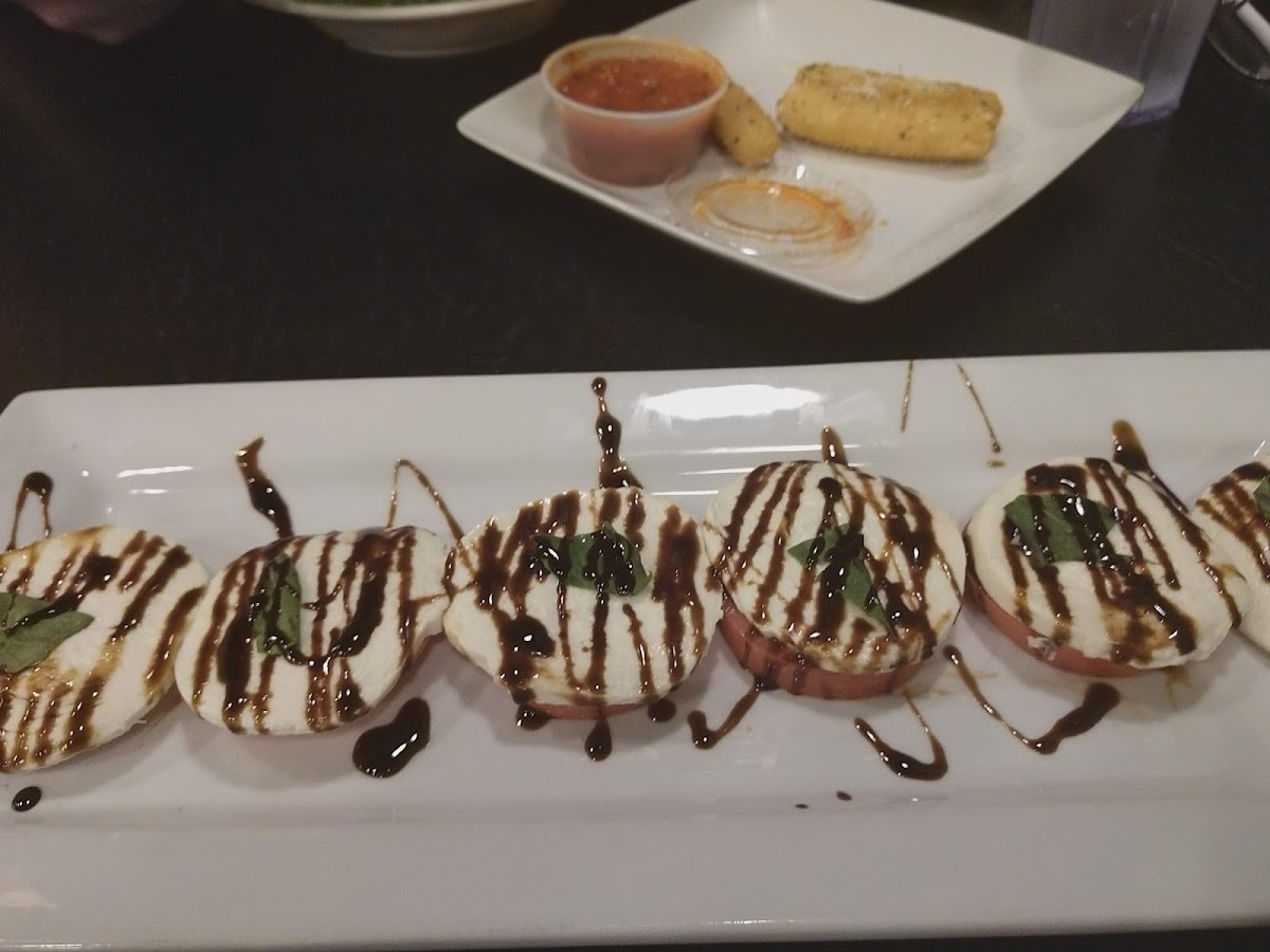 Il Castello Italian Restaurant & Pizza - Photo 8