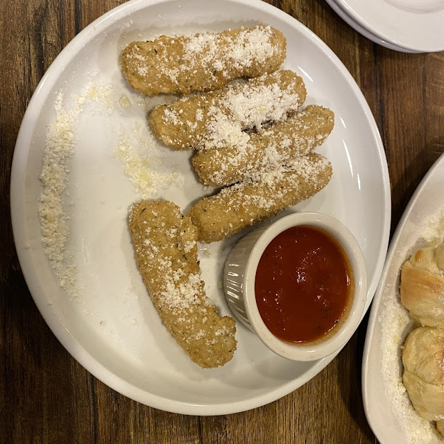Mozzarella Sticks