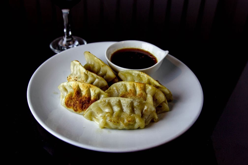 General Tso's Inn - Photo 4