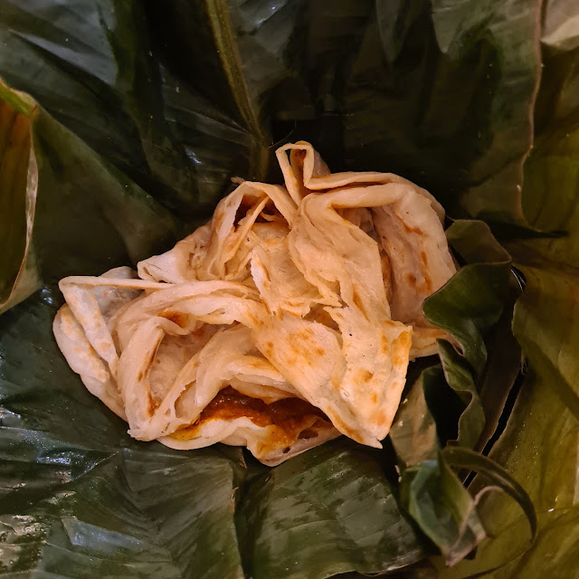 Kizhi Parotta Chicken